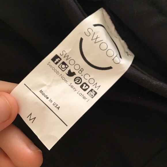 Swoob Capri Leggings - Picture 6 of 7